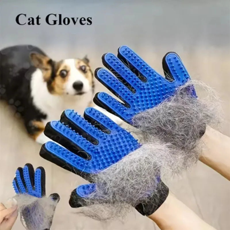 ComVoria Pet Deshedding Glove — silicone grooming glove for dogs and cats